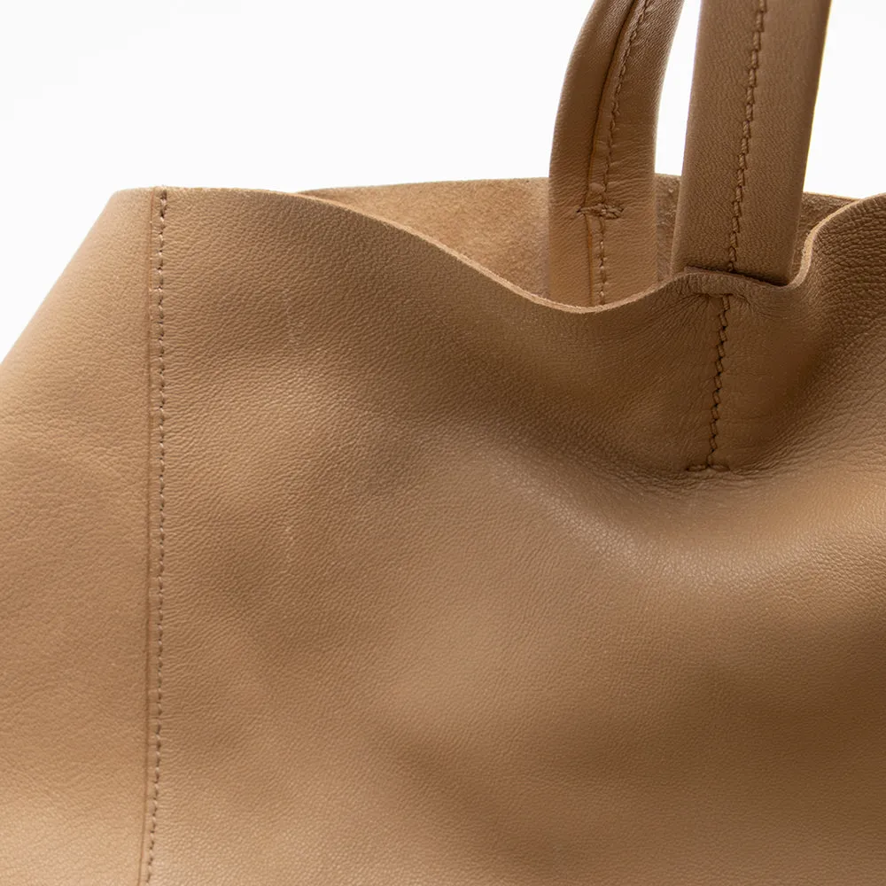 Celine Lambskin Bicolor Cabas Vertical Tote (SHF-15865)