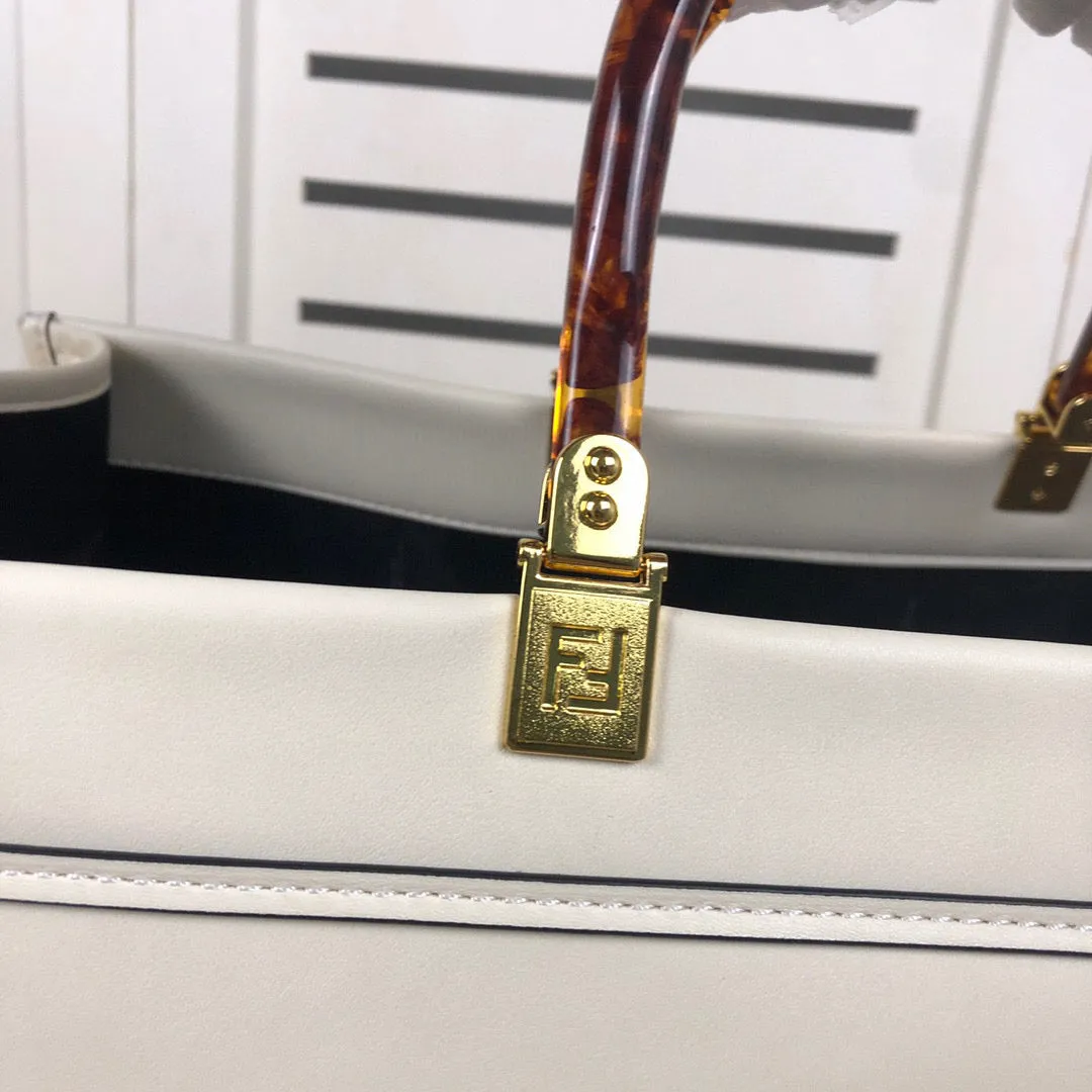 FF074 15.7x13.8x8.3inch